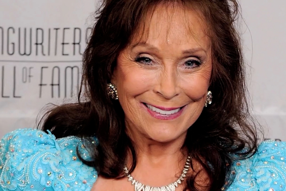 how old was loretta lynn