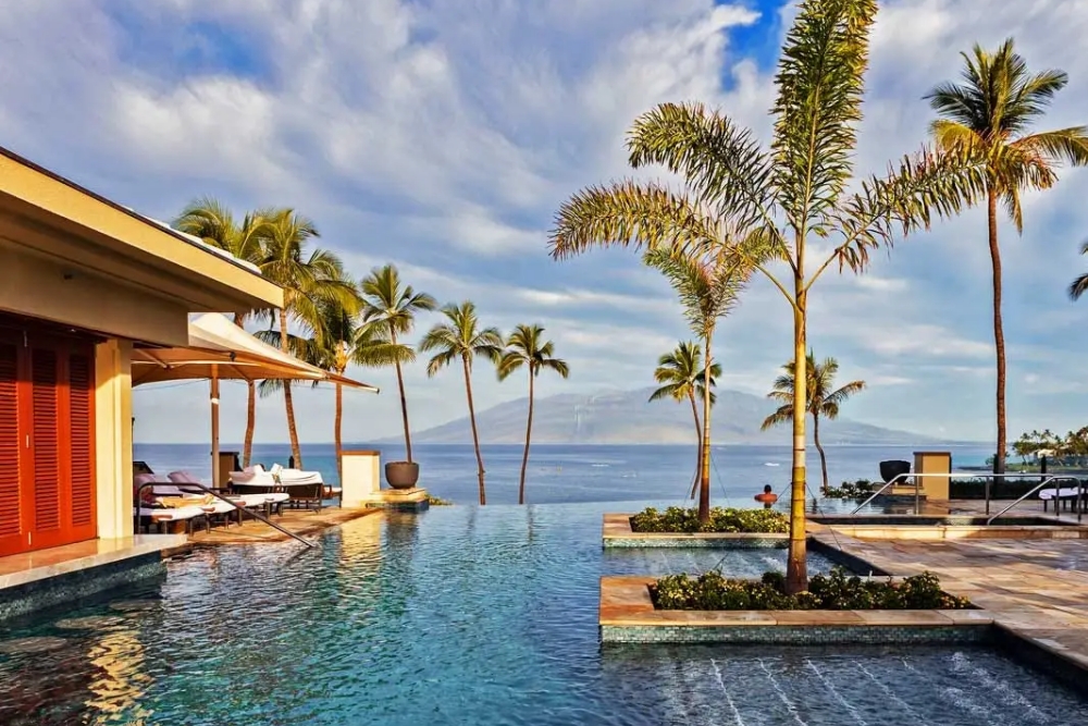 places to stay in maui