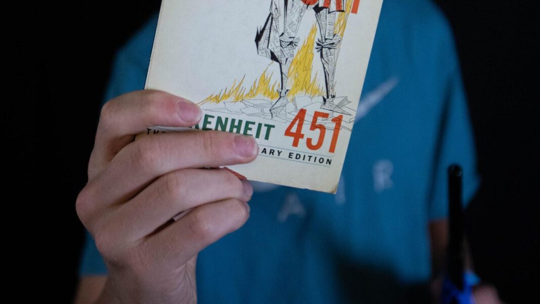 Convert 96.6 Fahrenheit to Celsius: Quick Guide