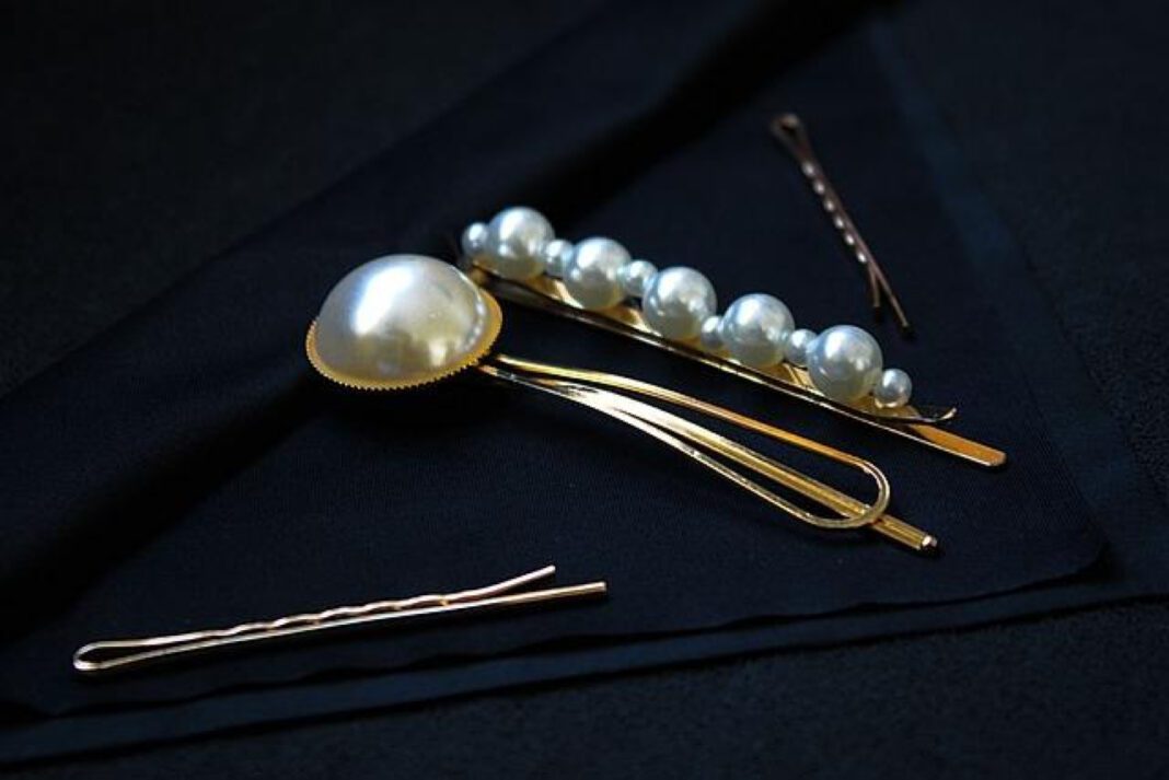 The Golden Hairpin: A Timeless Treasure Unveiled