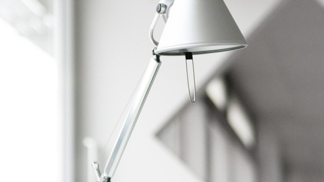 Frederik Oldenburg: A Rising Star in Entertainment