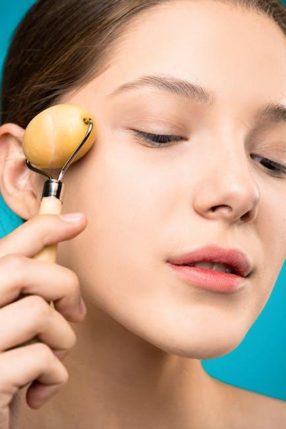 Radiant Skin Solutions: Mariwalla Dermatology Expertise
