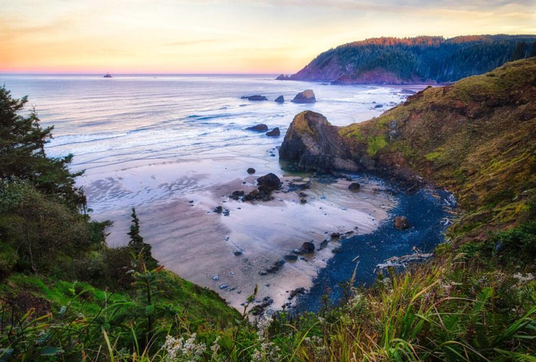 10 Fascinating Facts About Oregon: A Comprehensive Guide
