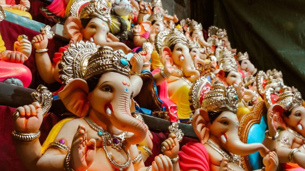 Discover Divine Wisdom with ElRey Jesus Org