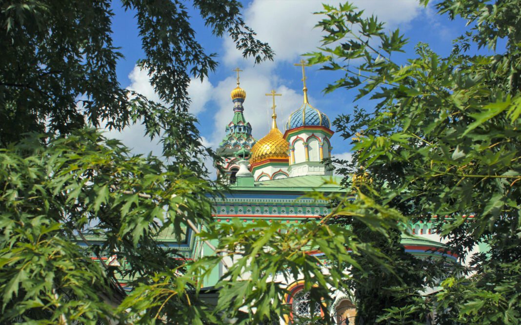 Explore the Serene Beauty of Santa Barbara Cemetery