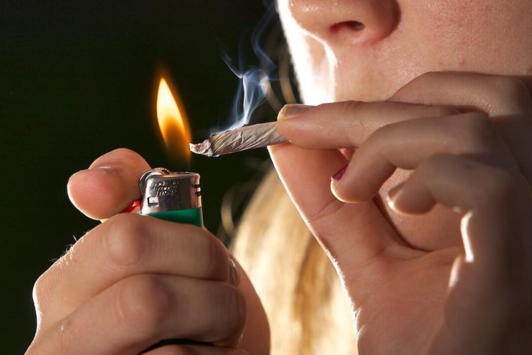 Kick the Habit: Top Smoking Alternatives Explored