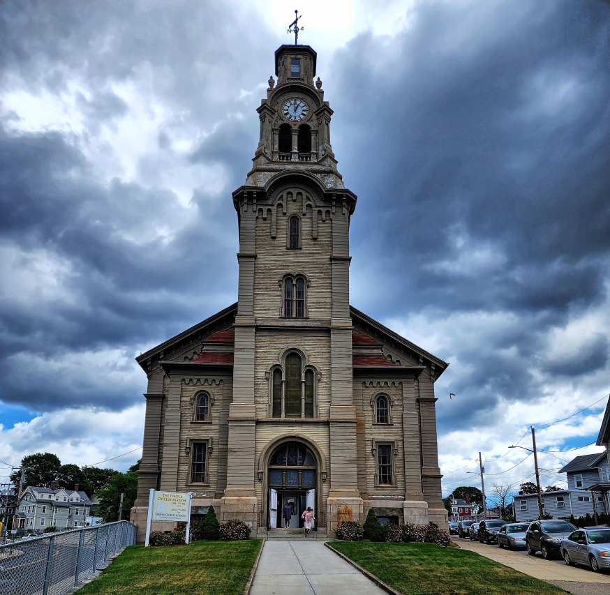 Colonial Hills Baptist Church: A Historic Gem
