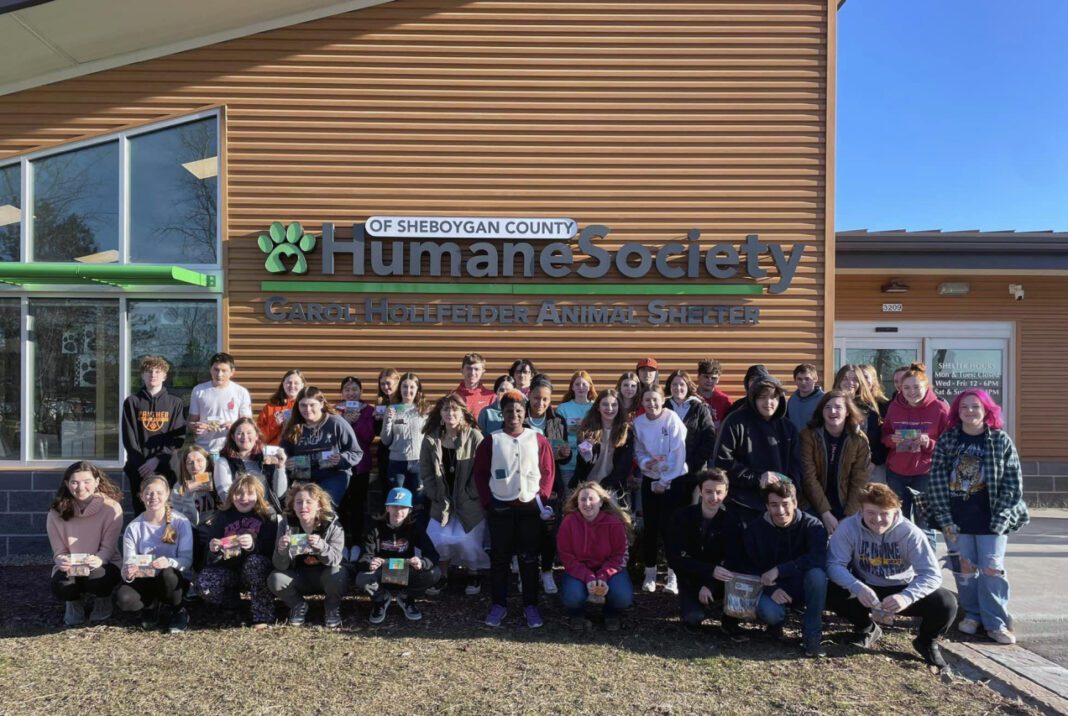 Helping Paws: Support Sheboygan County Humane Society