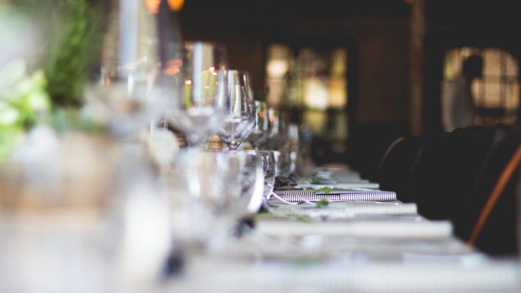 Discover Tiffin Glass: A Collector’s Treasure Trove