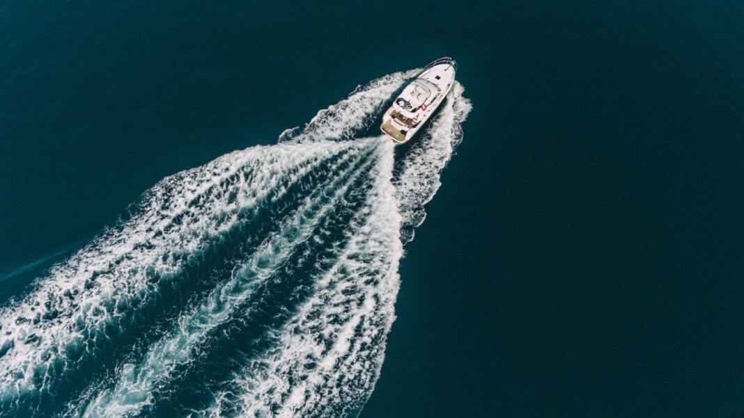 Experience Luxury at Indian Harbor Yacht Club!