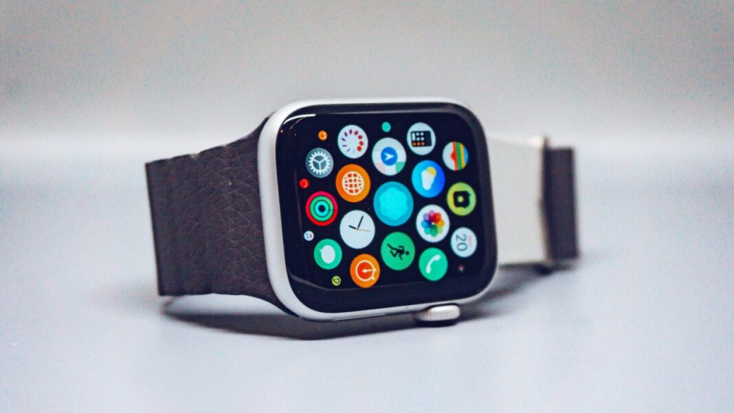 Troubleshooting: The Mystery Behind Your Apple Watch Not Charging