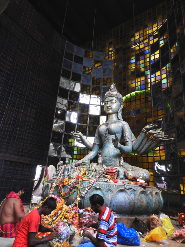 Unlock the Power of Maha Navami: A Divine Celebration