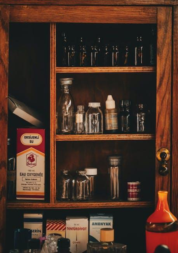 Say Goodbye to Greasy Hair with Benzoyl Peroxide Shampoo!