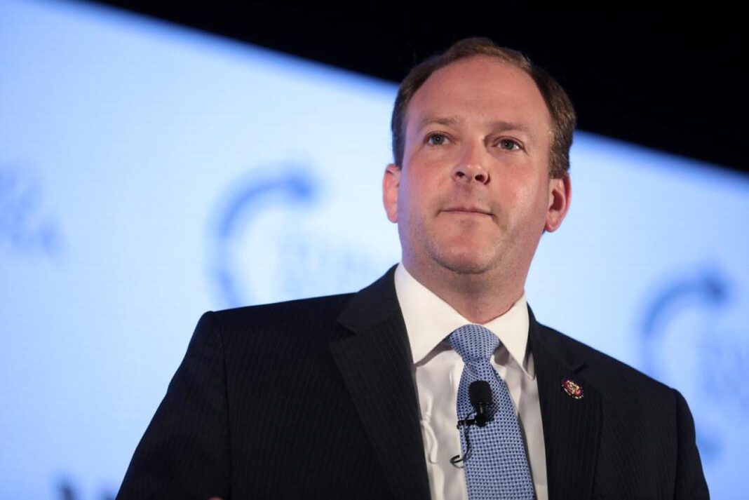 Uncovering the Relationship Status of Lee Zeldin: Is He Married
