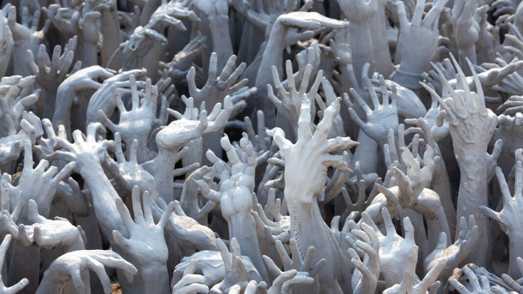 Is Struggle Jennings Black or White: A Biographical Investigation