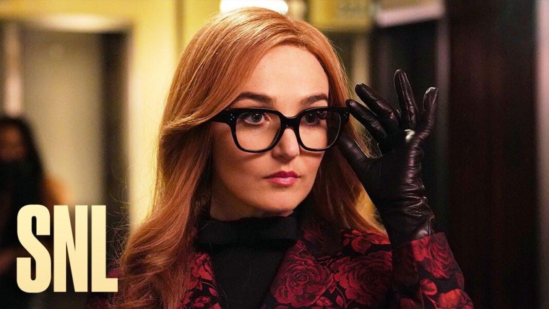 Who Is Chloe Fineman’s Boyfriend? The Inside Scoop