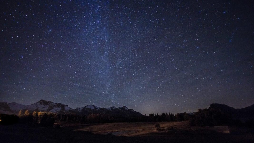 The Impressive Net Worth of Mikey Way: A Closer Look