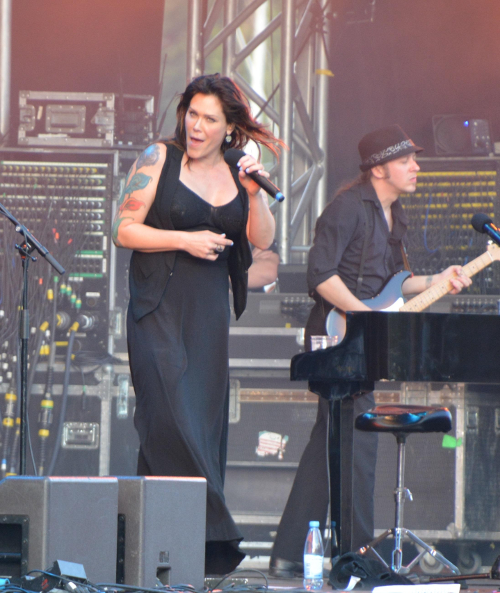 Beth Hart’s Impressive Net Worth Revealed