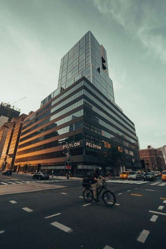 Exploring Tati Gabrielle’s Relationships: A Closer Look