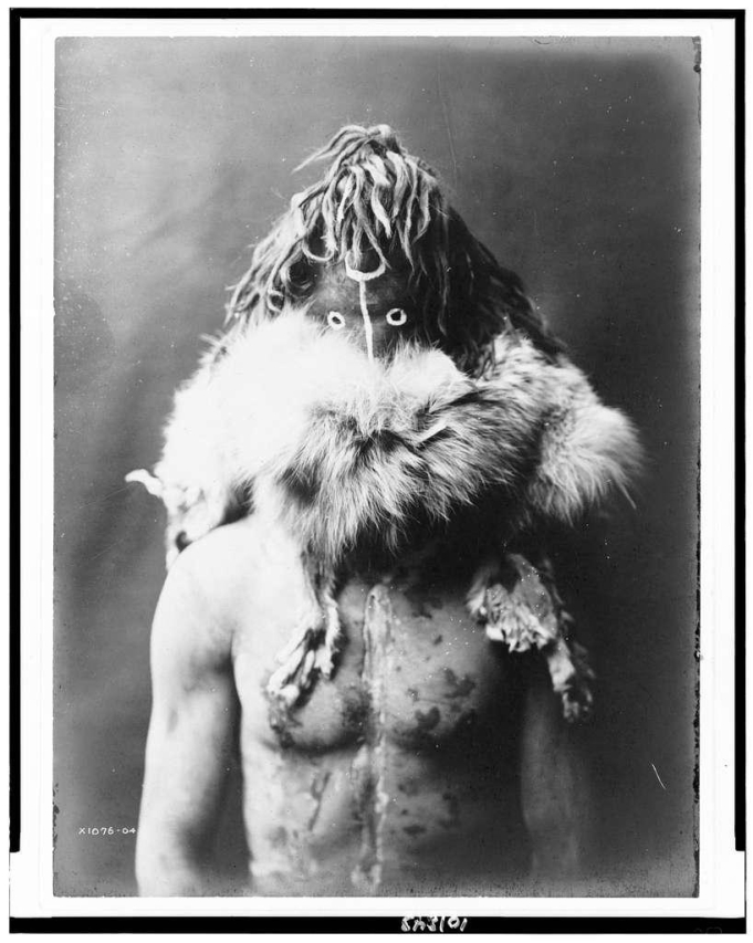 The Haunting Lore of Skinwalkers: Unveiling the Terrifying Truth