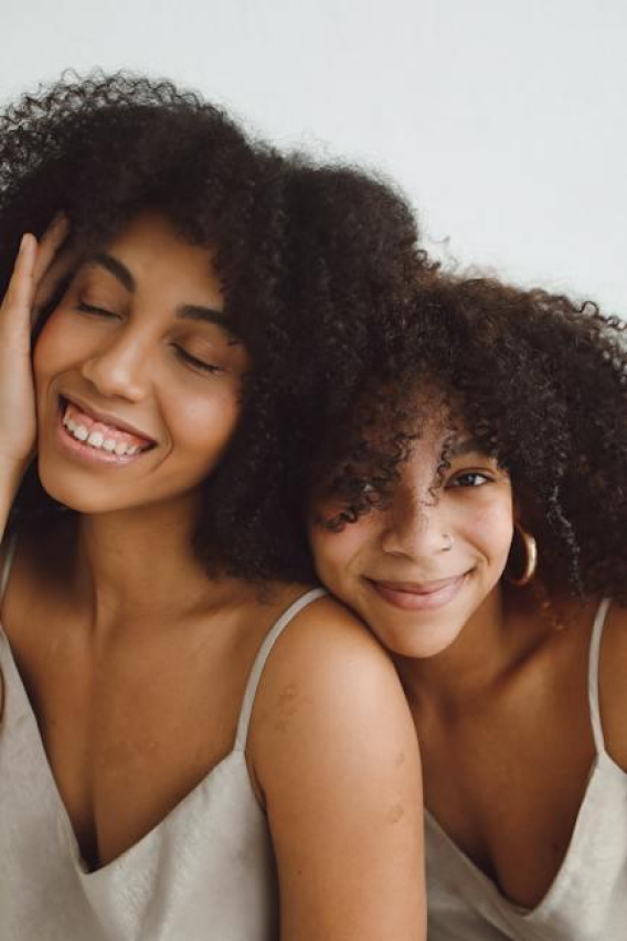The Remarkable Bond of the Lisk Sisters