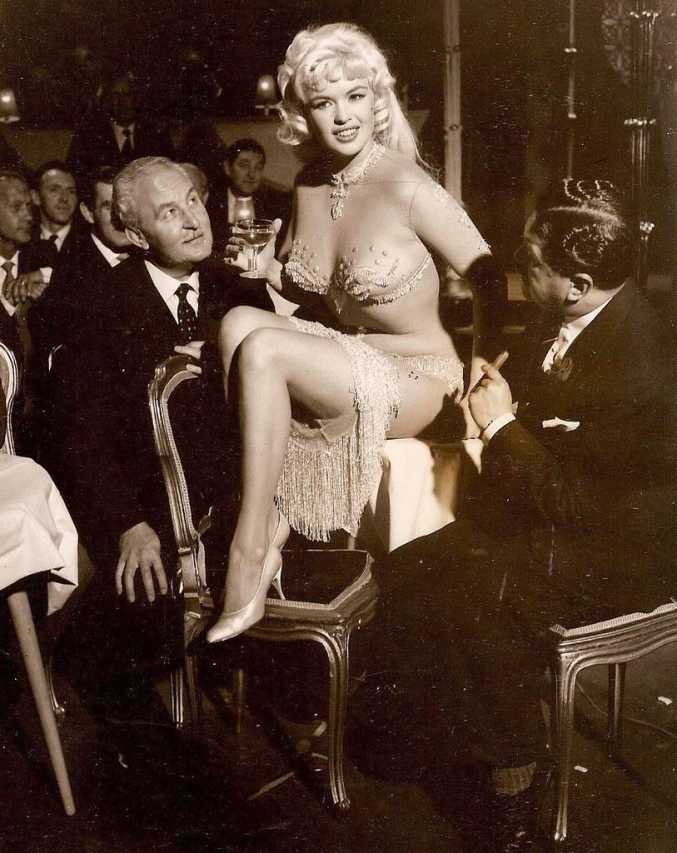 The Tragic End of Jayne Mansfield: How Did She Die