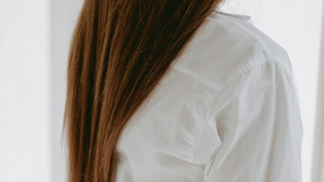 Reveal Luxurious Locks with the Best Hair Thickening Shampoo