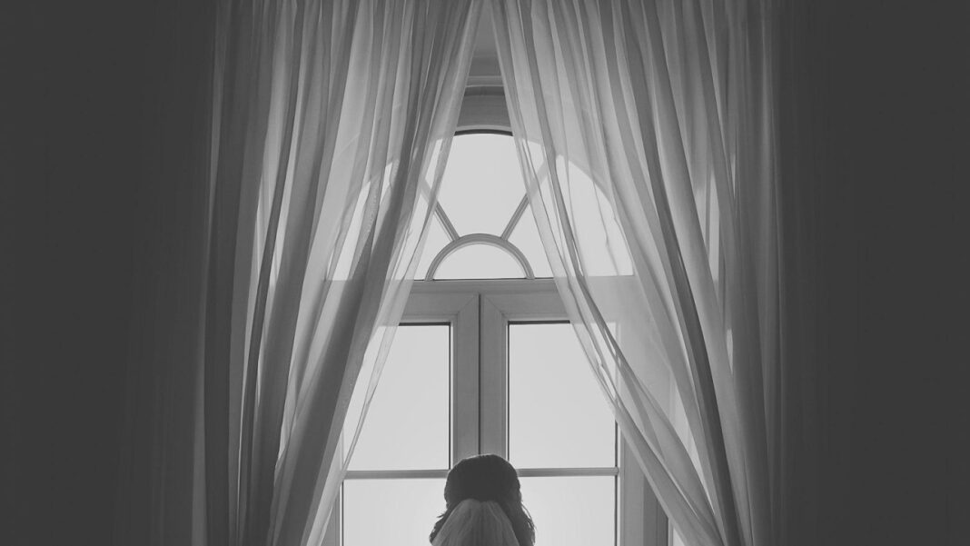 Dazzling Wedding Day Diamonds: A Radiant Symbol of Everlasting Love