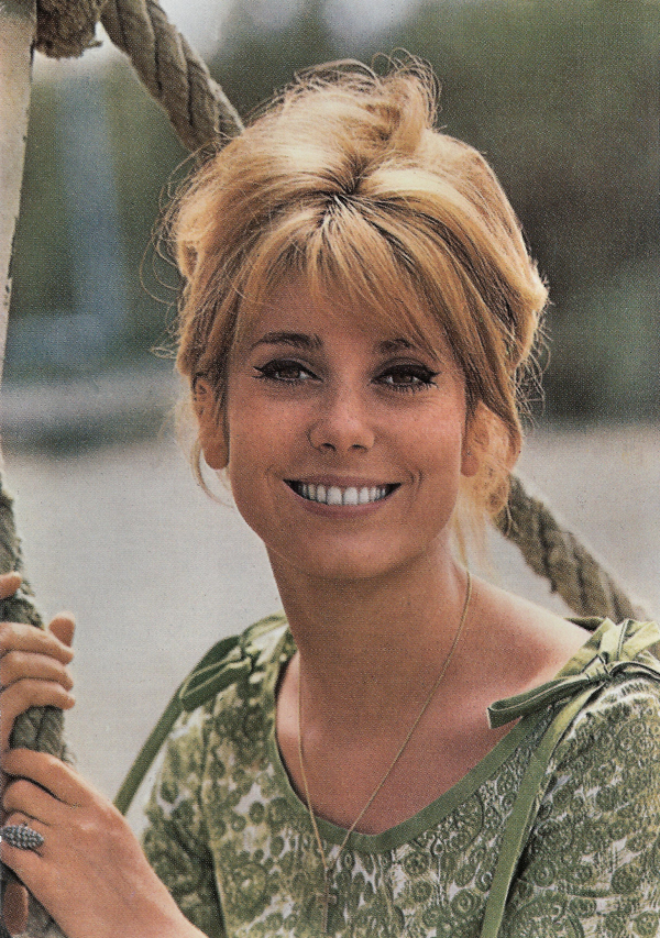 When Your Husband Seems Distant: Tips for Reconnecting