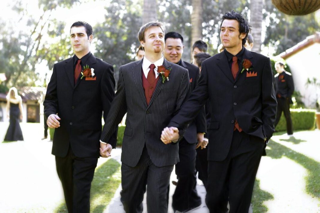 Find Your Perfect Groomsmen Suits for the Big Day