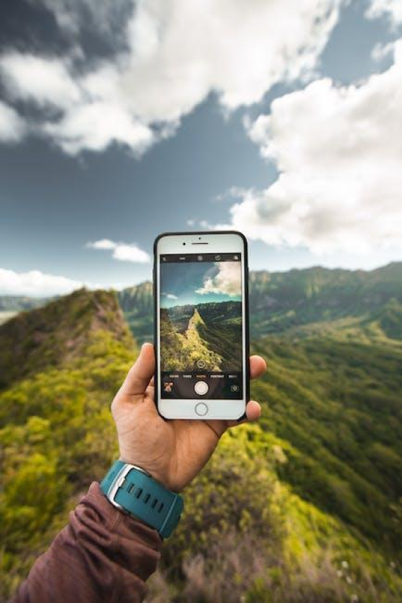 Exploring the Depth of ‘How Deep Is Your Love’ by Calvin Harris