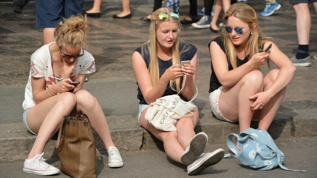 Understanding the Temptation of Texting: How to Resist