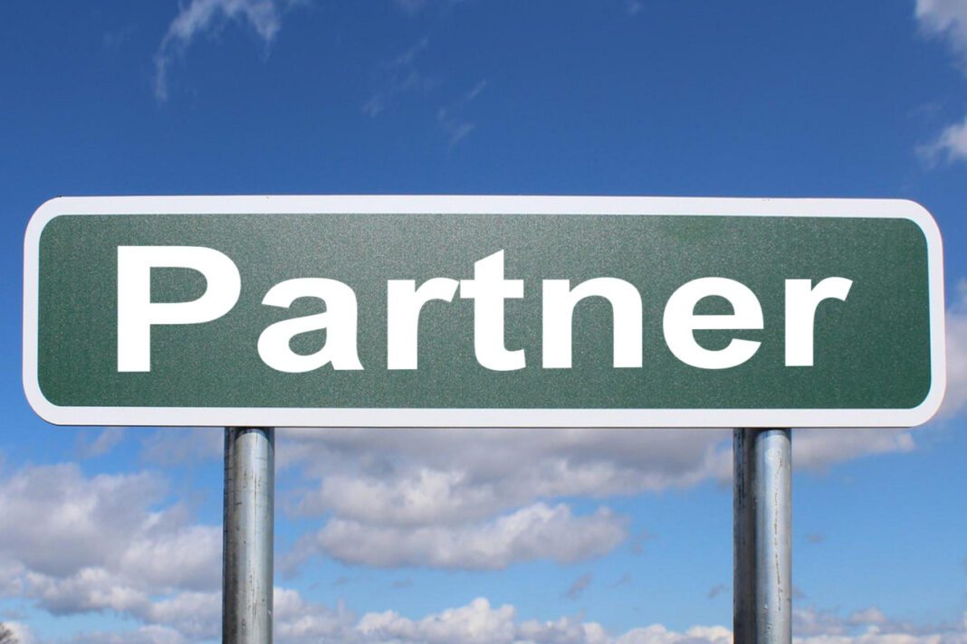 When Your Partner Doesn’t Love You Anymore: Signs and Solutions