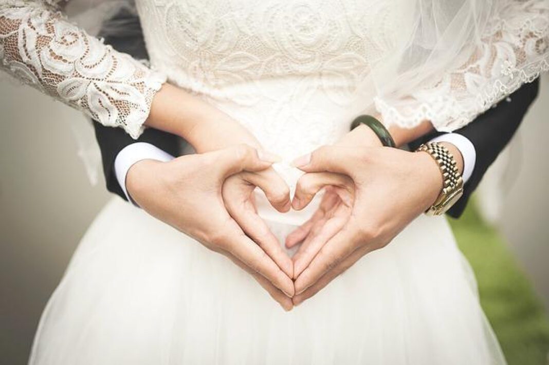 Navigating Disappointing Anniversaries: My Husband’s Lack of Effort