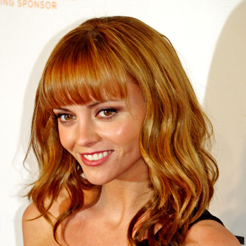 Inside Christina Ricci’s Love Life: Meet Her Husband!