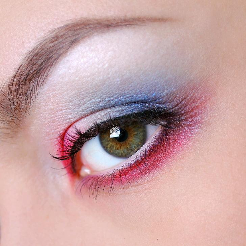 Beginner’s Guide to Applying Eyeshadow Correctly